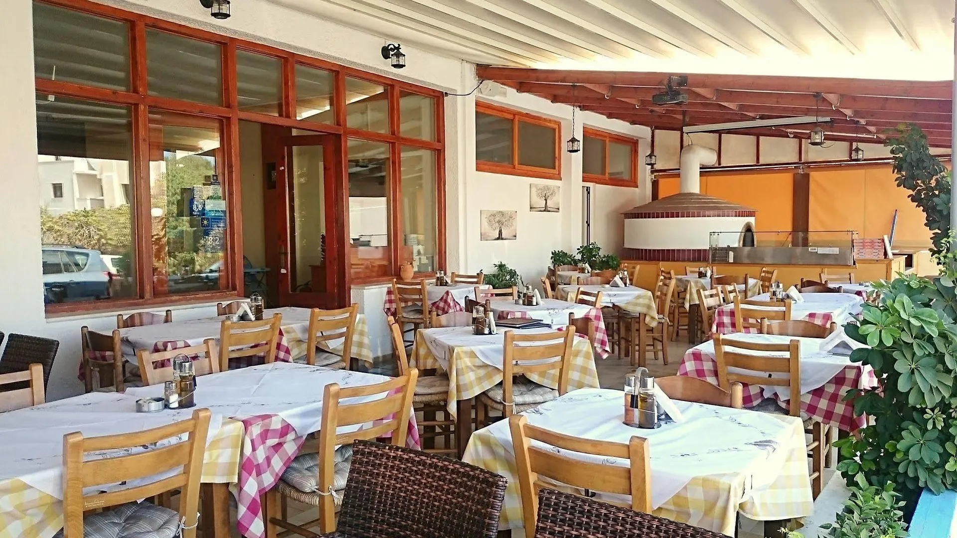Aparthotel Ideal Hotel Kokkini Hani