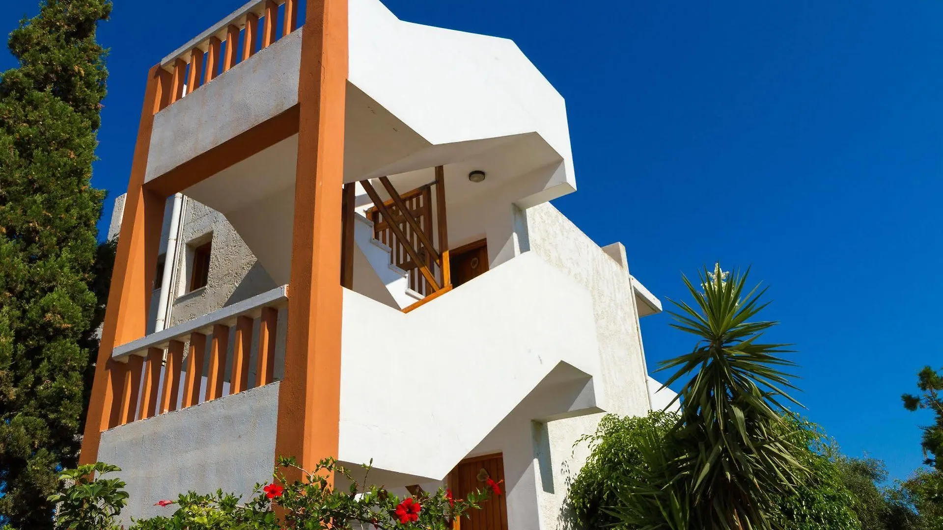 Ideal Hotel Kokkini Hani 2*,  Grèce