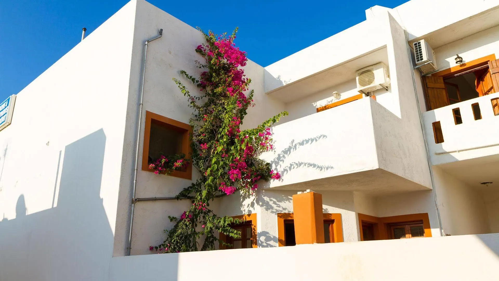 ** Appart hôtel Ideal Hotel Kokkini Hani Grèce